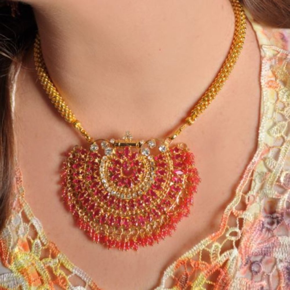 Indian Bollywood Jewelry Bridal Gold Necklace Set